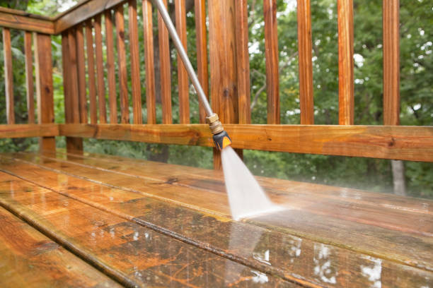 Best Concrete Sealing  in Escanaba, MI